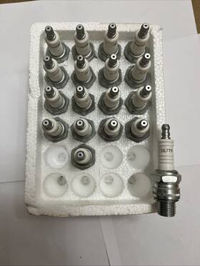Ul77v-831s Champion 831s Ul77v Copper Plus Spark Plugs Pack Of 18 Buy It Now Or Best Offer