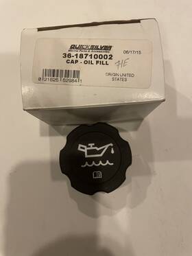 36-18210002 Mercruiser .quicksilver Oil Fill Cap Oem # 36-1871002 R479