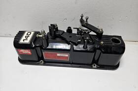 65635-c2 Mercruiser Oem Mercury Gm 3.0l 140 Head Cover Rocker Valve