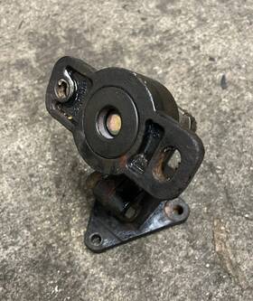 66418 Mercruiser Gm V8 Engine Motor Mount #