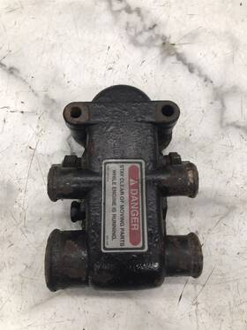 860256-c Mercruiser 94 5.7 L 350 Mag Magnum V8 Gm Mercury Marine Boat Engine Thermostat Housing 860256-c Mercruiser 94 5.7 L 350 Mag Magnum V8 Gm Mercury Marine Boat Engine Thermostat Housing