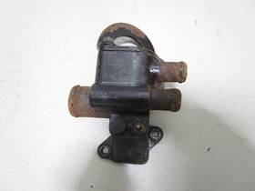 861493a2 Mercruiser Alpha One Sterndrive 3.0 4 Cylinder Thermostat Housing