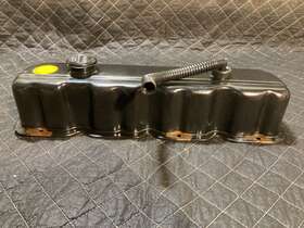 8m0122491 Mercruiser 3.0 181 140hp Rocker Valve Cover Oem Volvo Penta Omc