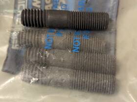 16-49545 Mercury Lot Of 4 Genuine Mercruiser Manifold Studs New Oem