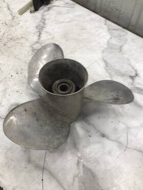 48-16315-17 Mercury Mercruiser Marine Alpha 1 Gen 2 Out Drive Outdrive Boat Prop Propeller