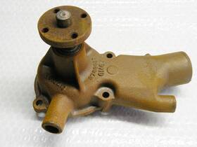 52275 Mercury Mercruiser Sterndrive Water Pump - Circ New Nos Closeout