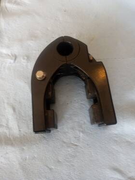 803776005 Mercury 803776004 Oem 8 And 9.9 Hp 209cc Port Starboard Mount Brackets