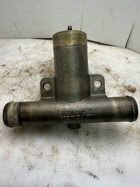 Mercury 863048c 01 Marine Mercruiser 8.1 L 496 V8 Engine Water Drain Assy Port