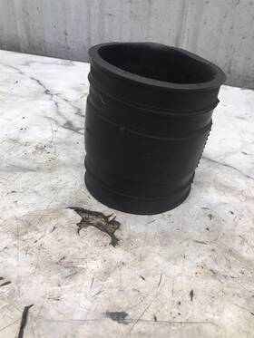 915959 Mercury Mercruiser 160 Hp Inline 6 Cylinder Gm Marine Engine Exhaust Rubber Boot