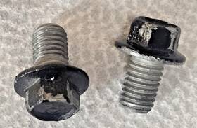 10-8m00116534 Mercury Marine 10-8m0083541 Quicksilver M10x16 Bolt Lot Of 2 Oem