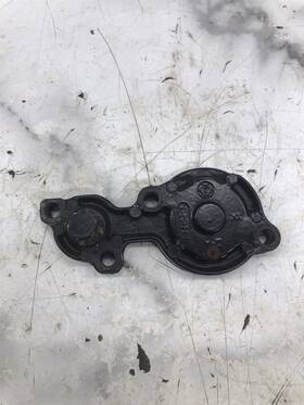 14452-c Mercury Marine 05 Jet 175 Hp M2 V6 Engine Relief Valve Cover