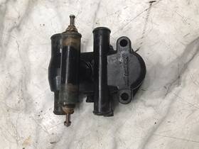 864592-c Mercury Marine Mercruiser 5.0 L 305 Gm Vortec Boat Engine Thermostat Housing