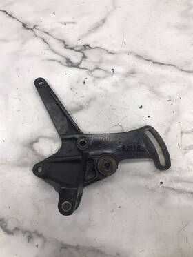 96116 Mercury Marine 82 Mercruiser 7.4 L 454 330 Hp V8 Boat Engine Power Steering Mount Bracket