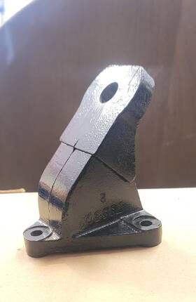 79550a Mercury Quicksilver 1 Front Engine Mounting Bracket Marine Boat