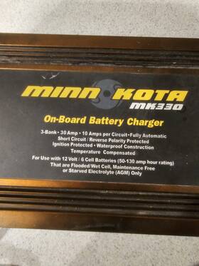 Minn Kota Mk-330 Genuine Mk330 3 Bank Stage 30 Amp Onboard Battery Charger