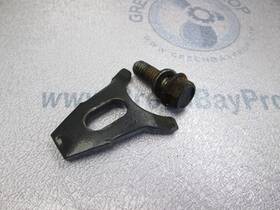 313144 Omc 313143 Chevy V8 Distributor Hold Down Clamp And Screw Stern Drive