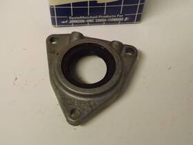 384559 Omc Brp Johnson Evinrude Retainer And Seal Assembly