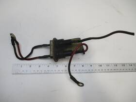 982024 Omc 910018 Stringer Fuse Holders And Bracket