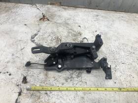 913797 Omc 460 Cobra 7.5 L Ford V8 Marine Boat Engine Throttle Shift Plate Bracket