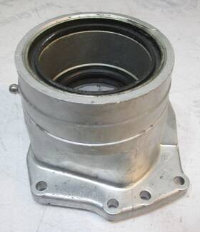 0982606 Omc 982606 Stringer Stern Drive Swivel Bearing Retainer And Bushing
