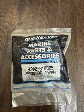 3302-810925 Quicksilver Mercruiser Carburetor Throttle Lever - Nos