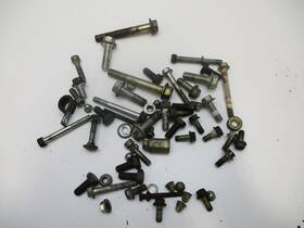 Gb574717427 Volvo Misc. Bolts And Nuts From A Penta 230b 4 Cyl Stern Drive