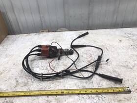 14033 Volvo Penta B21 2.1 L Aq125 A Aq140 4 Cylinder Marine Engine Distributor Shaft Stem Cap 14033 Volvo Penta B21 2.1 L Aq125 A Aq140 4 Cylinder Marine Engine Distributor Shaft Stem Cap