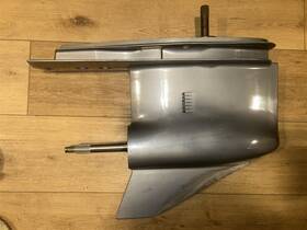 3855693 Volvo Penta Sx-m Outdrive Lower Unit Gearcase 1.51/1.79r Used 1 Season 3855693 Volvo Penta Sx-m Outdrive Lower Unit Gearcase 1.51/1.79r Used 1 Season
