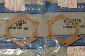 819959-8 Volvo Penta Lot Of 2 Genuine Water Pump End Cover Gaskets New Oem