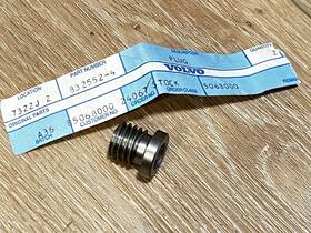 832552 Volvo Penta Plug