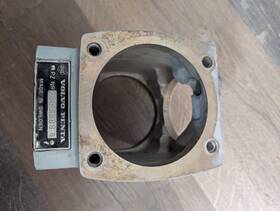 832569 Volvo Penta Oem Gear Housing
