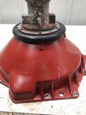 835978 Volvo Penta 90 5.7 L 350 V8 Boat Marine Engine Drive Bell Housing Bellhousing